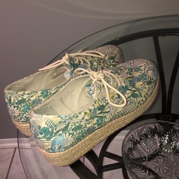 COOPERATIVE LACE UP ESPADRILLES - Picture 4 of 7